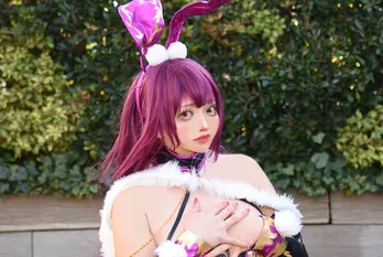 バニースーツ×槍の組み合わせで見せる「FGO」コスプレイヤー「“かわいらしさと貫禄のギャップ”を意識」<acosta!>