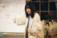 山崎紘菜“アカリ”が女風バーを視察、仕事に熱くなる姿が面白くも頼もしい＜ジョフウ＞