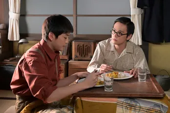 <明日のあんぱん>北村匠海“嵩”は高橋文哉“健太郎”に「生きてまた会おう」と言葉をかける