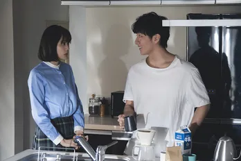 松井愛莉“まき”が大貫勇輔“山手”の新たな事実を知ったシーンに「やっぱり」「教え子では？」とSNSザワつく＜子宮恋愛＞