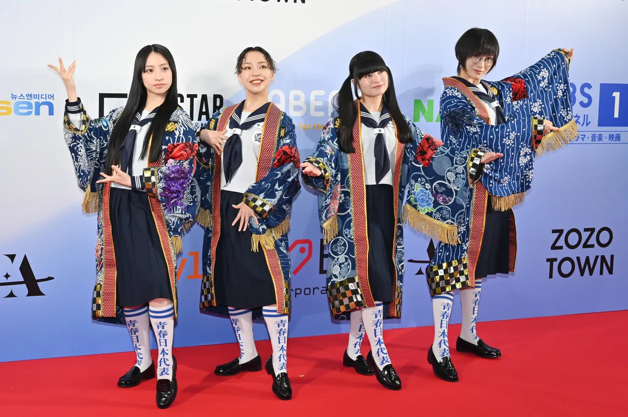 新しい学校のリーダーズ