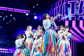 日向坂46 BRAND NEW LIVE 2025 「OVER THE RAINBOW」より