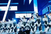 日向坂46 BRAND NEW LIVE 2025 「OVER THE RAINBOW」より