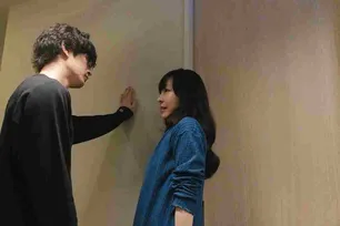 麻生久美子“あやめ”反撃…塩野瑛久“凍也”に振るった涙の一発に「かっこよかった…!」と反響<魔物>