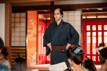 横浜流星“蔦重”は老舗本屋との力の差を感じ思案する…一方、渡辺謙”意次”は蝦夷地の上知を模索＜べらぼう＞