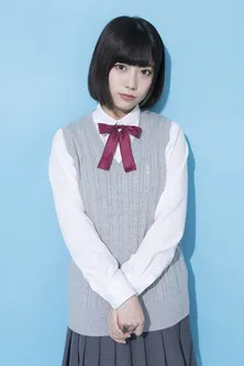 けやき坂46のマイペースガール・東村芽依が撮影現場で独特な“観察眼”を発揮！【けやき坂46リレートーク#11】