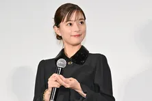 芳根京子&乃木坂46・小川彩、“和服姉妹”の仲良しオフショットに「かわいいほんわか姉妹」の声<波うららかに、めおと日和>