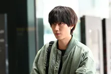 阿部亮平“玖村”、北川景子“紘海”の正体が気になり調べ始める<あなたを奪ったその日から>