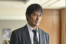 阿部寛“進藤”は父の無念を晴らすべく、高橋英樹“国定”の「罪」を白日のもとにさらそうとする<キャスター 最終回>
