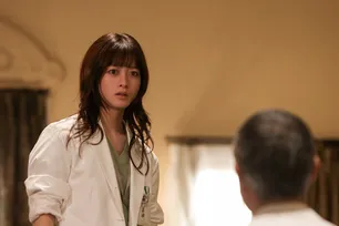 橋本環奈“鷹央”が高島礼子“倉石”を救うため奮闘、柳葉敏郎“大鷲”との対立も激化＜天久鷹央の推理カルテ＞