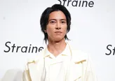 発表会に登場した山下智久