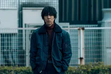 RADWIMPS・野田洋次郎、恩師を殺害した謎多き逃亡犯役に挑戦＜夜の道標＞