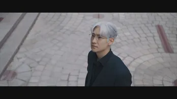 イ・ジェフン“ジュノ”、「解雇か、告訴か」のピンチで見せた不敵な笑みに「さすが白蛇」の声＜交渉の技術＞