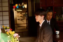 大橋和也&織山尚大“スパイコンビ”、初回からクールな潜入シーンやにぎやかな飲酒シーンで魅了<リベンジ・スパイ>