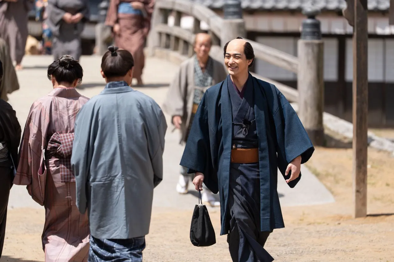 【写真】大店の主の風格が出てきている蔦重(横浜流星)