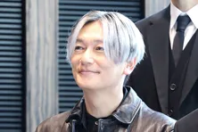 井浦新“ジウ”の変装ショットに「まだ全然つかめない」「衣装気になる」の声<DOPE 麻薬取締部特捜課>