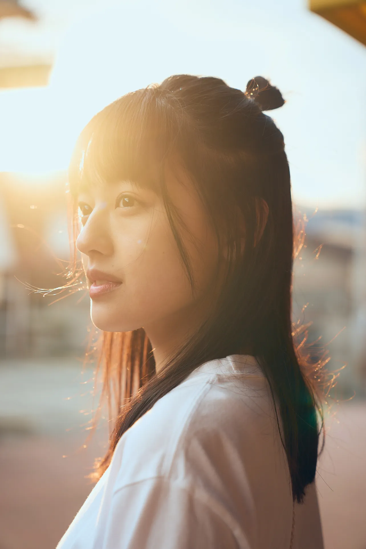 上坂樹里1st写真集「日日是好日」より