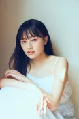 上坂樹里1st写真集「日日是好日」より