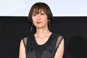映画「海辺へ行く道」完成披露上映会舞台あいさつより
