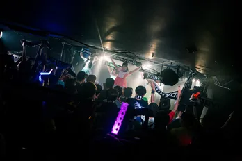 神宿、史上最大規模の全国ツアー開幕!「最高の景色をいっぱい見せていけたら」