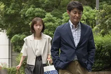 松本まりか“真夏”「絶対キスしてしまわないように」タイムリープ後、手を尽くすも不測の事態が続発する<奪い愛、真夏>