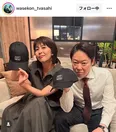 【写真】阿部サダヲ＆松たか子、公式グッズを手にキメ顔を披露