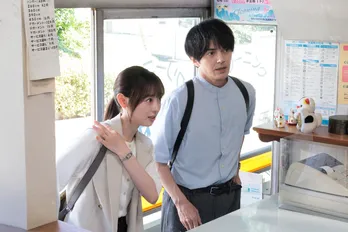 福原遥“翼”らのもとに、両親のことや自宅の住所を「知らない」と言う子供がやって来る<明日はもっと、いい日になる>