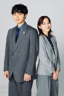 磯村勇斗が「意外」と感じた、演じる“健治”と堀田真由“珠々”の関係<僕達はまだその星の校則を知らない>