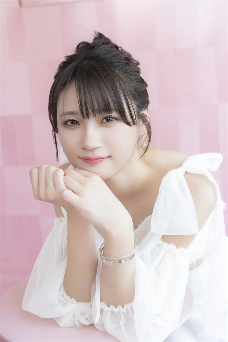 SKE48・中野愛理1st写真集「可愛いと言って欲しい」HMV&BOOKS online 限定カバーVer.