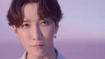 Snow Man渡辺翔太、目黒蓮と宮舘涼太の“チェンジ”させたいところを告白 新ムービー「CHANGE with FLARUNE」公開