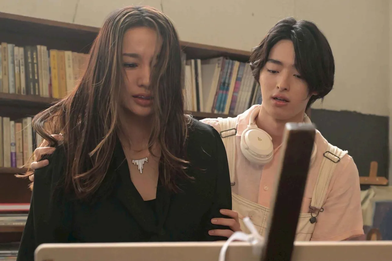 「奪い愛、真夏」第4話より