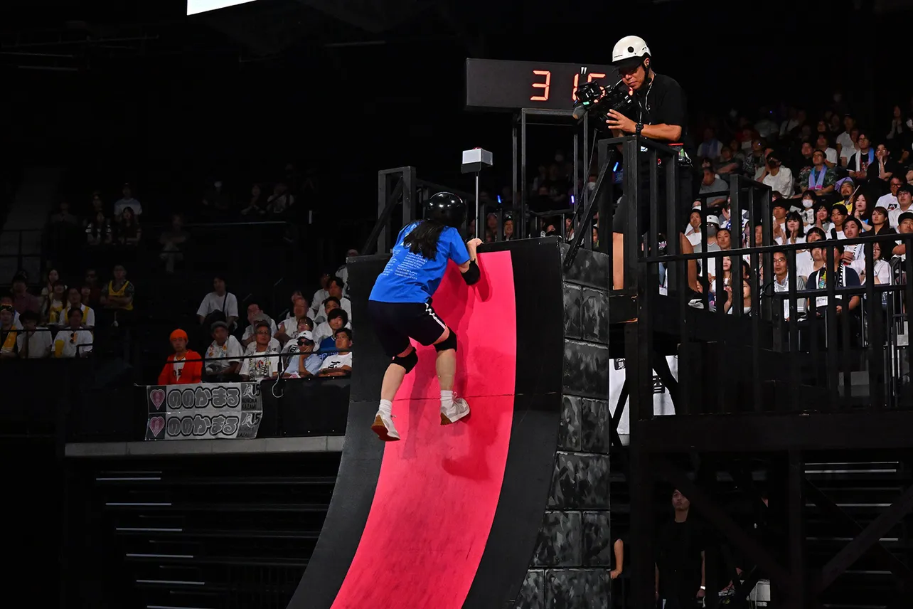 「SASUKEタイムレース」塩釜菜那(僕が見たかった青空)