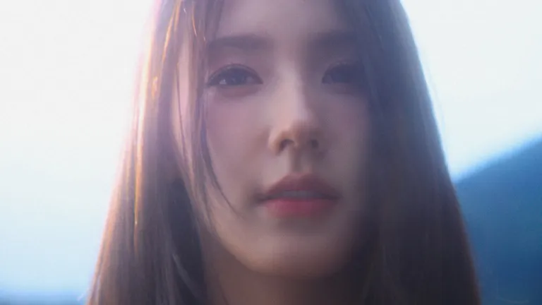 MIYEON(i-dle)「永遠前夜」MVより