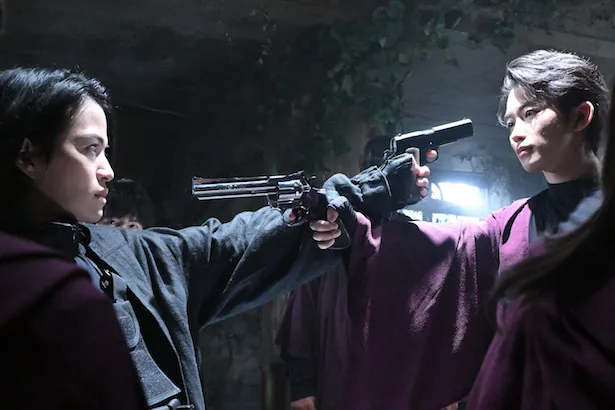 「放送局占拠」第7話より