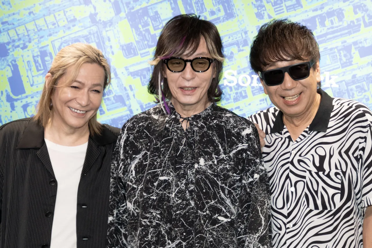 TM NETWORKが銀座でキャリア史上初の大規模展示会を開催 小室哲哉「40