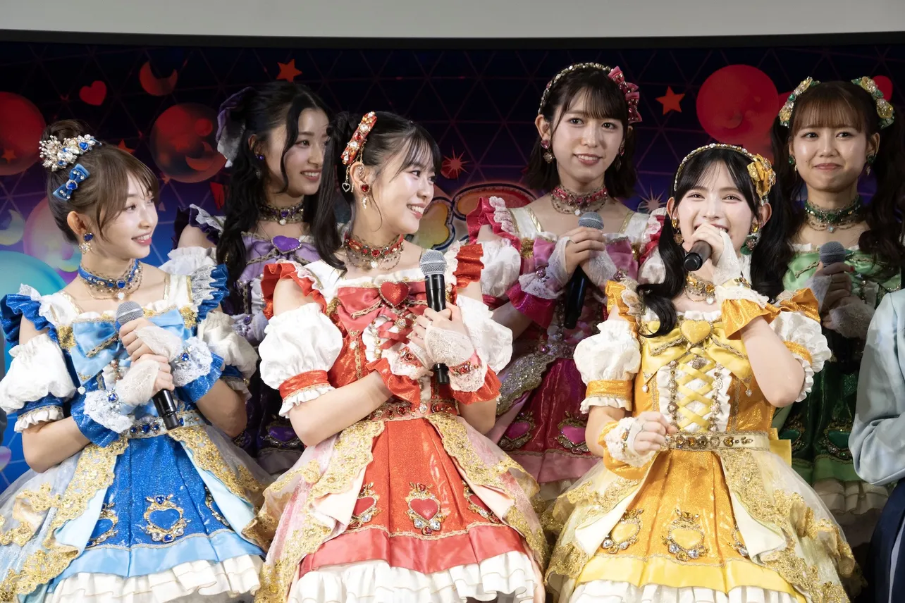 「ひみつのアイプリ」新コラボ レーション 発表会より