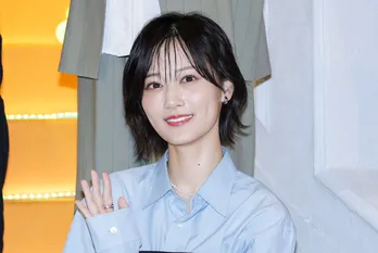 山下美月、“クラッシャーな役”に衝撃「『キスだけって何だよ！』と思って台本を投げたり(笑)」