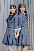 日向坂46の河田陽菜(写真左)と山下葉留花
