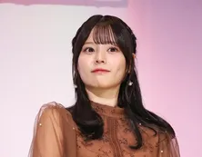 齊藤なぎさ、面外しシーンでの怒りに満ちた眼差しが話題に…「完全に二重人格」の声も<放送局占拠>