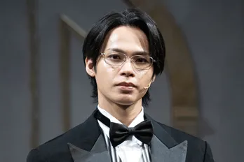 上田竜也、同役の櫻井翔からアドバイス「稽古でもそれを心に刻みながら演じていました」