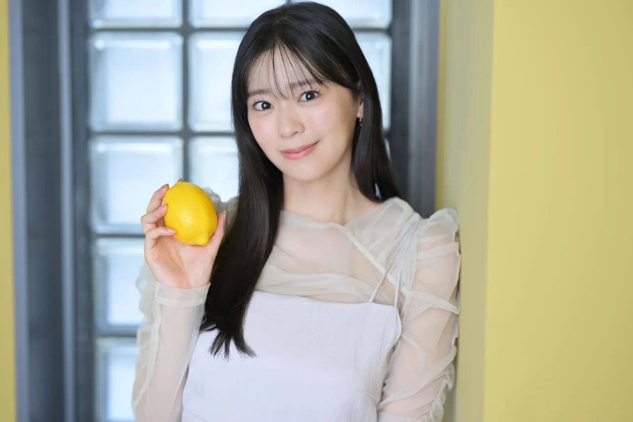 超ときめき宣伝部・坂井仁香が、2nd写真集「ひとかけら」（9月12日発売）にこめた思いについて語ってくれた　撮影=矢沢隆則