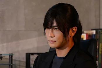 岩田剛典“鳴木”が最高難度の依頼に挑む…「DOCTOR PRICE」Huluオリジナルストーリー第2話独占配信スタート