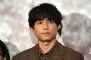 松村北斗、緊張気味の上田悠斗を優しくフォロー「こわいよな、こんなにいっぱい人がいたら(笑)」＜秒速5センチメートル＞