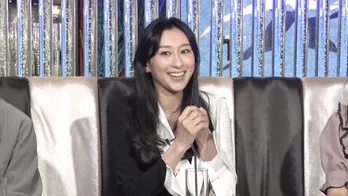 浅田舞、人気のインスタの撮影者は妹・浅田真央だった「写真撮るのうまっ!」<愛のハイエナ4>