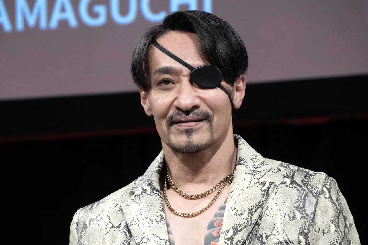 真島吾朗役の山口祥行