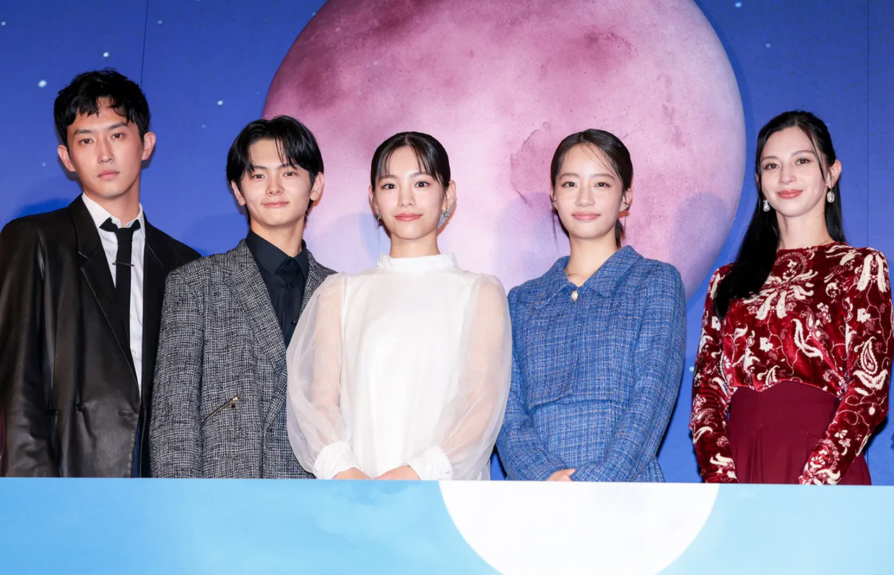 映画「ストロベリームーン 余命半年の恋」完成披露試写会より