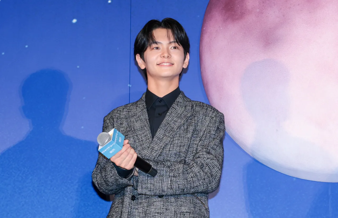 映画「ストロベリームーン 余命半年の恋」完成披露試写会より