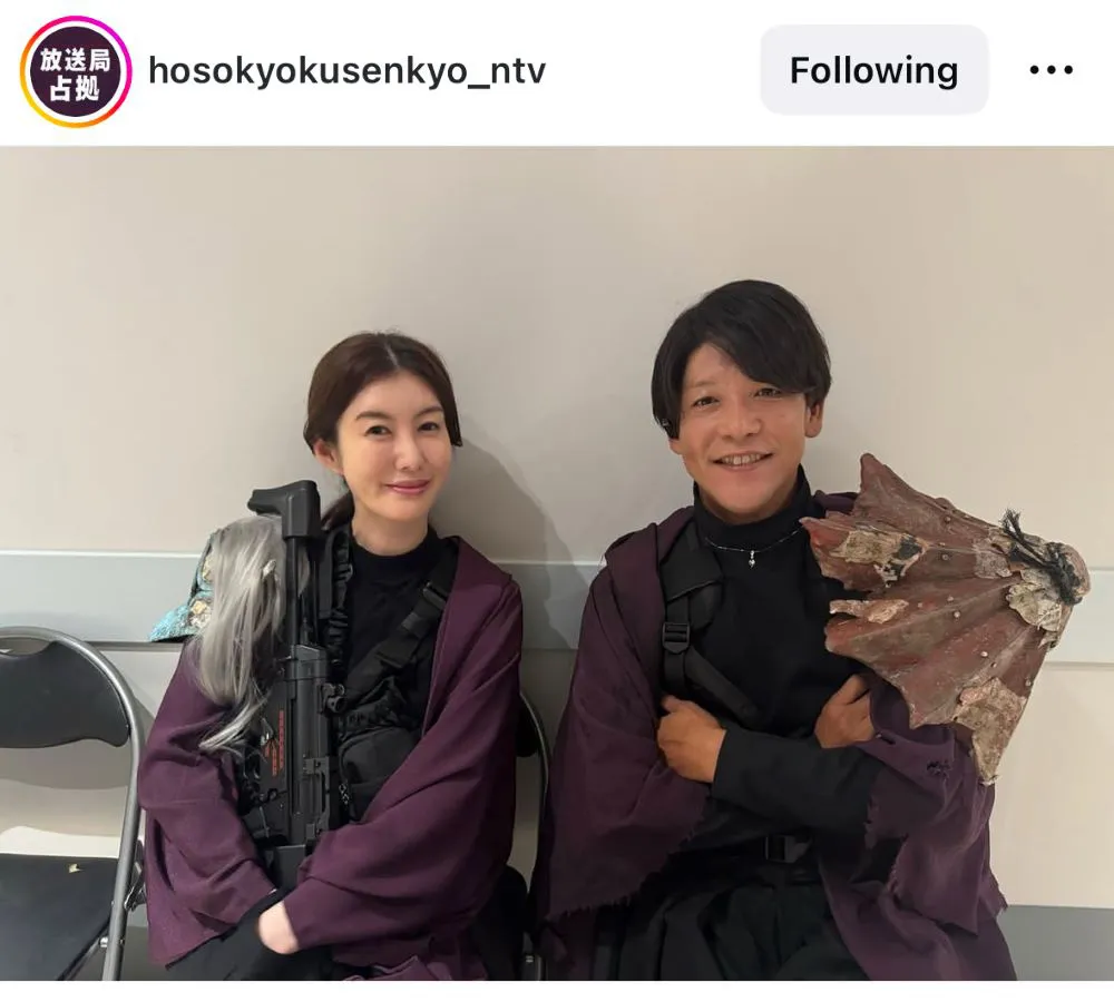 アマビエ(ともさかりえ)と唐傘小僧(駿河太郎)、妖の年長コンビによるオフショット