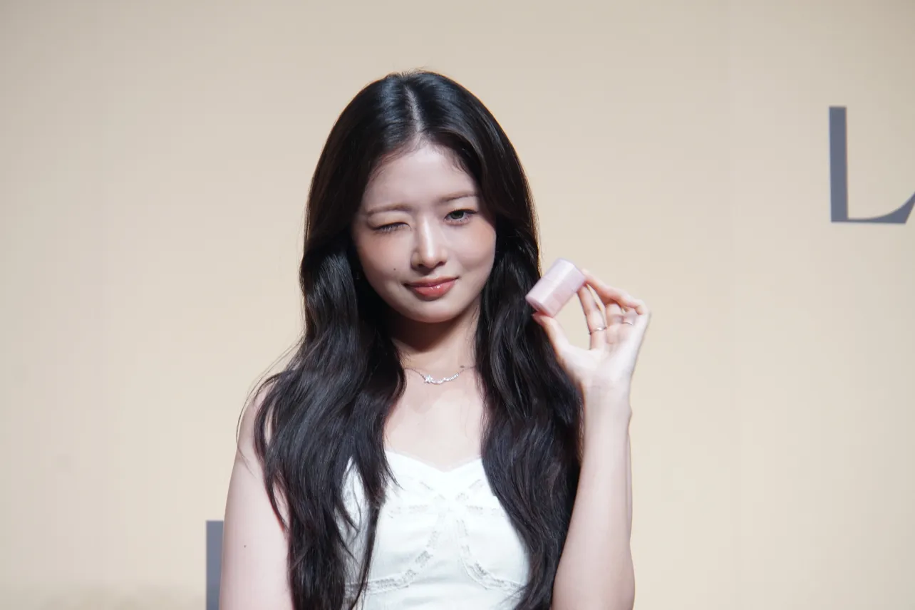 「LUNA×IVE REI グラインディングコンシールバターイベント」より