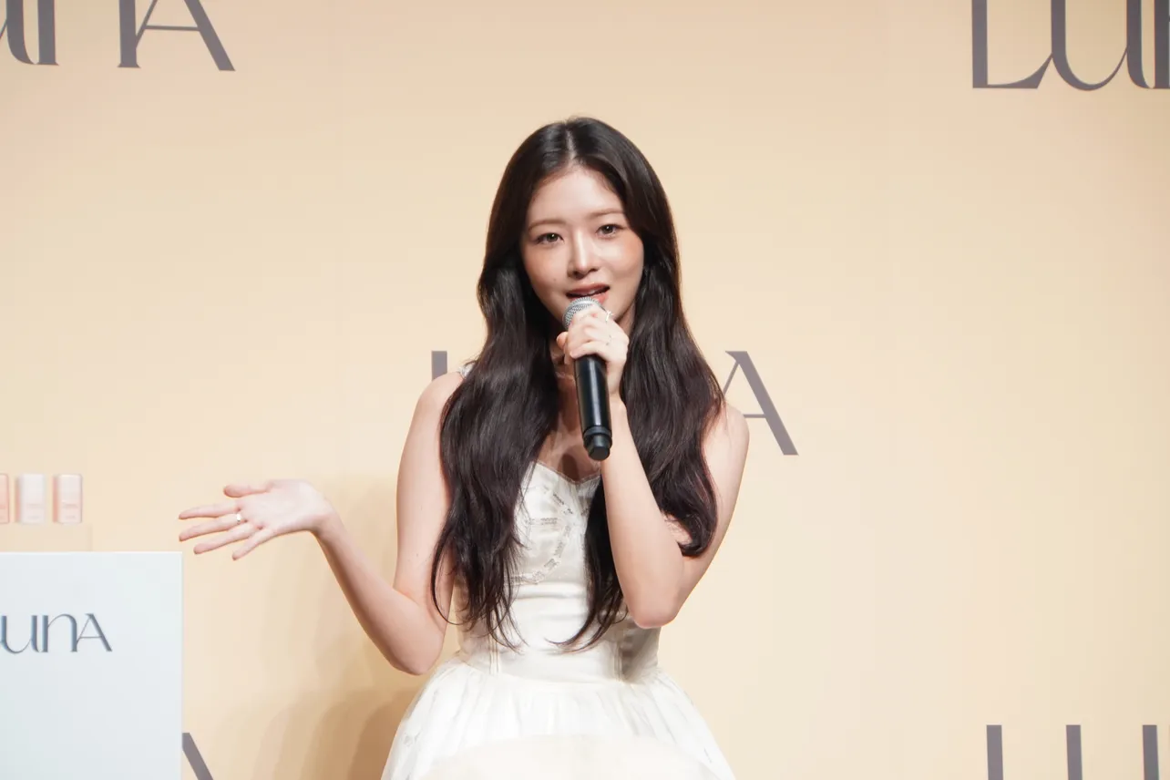 「LUNA×IVE REI グラインディングコンシールバターイベント」より